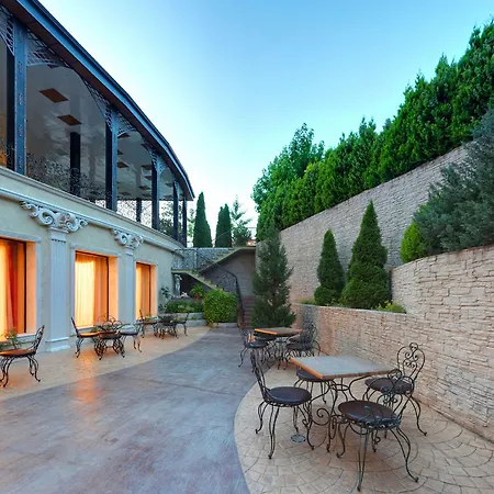 Hotel Elena And Wellness 4*