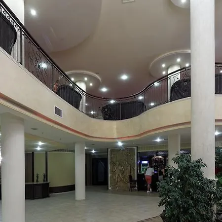 Szálloda Elena And Wellness 4*