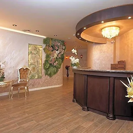 Elena And Wellness Золоті Піски