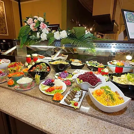 Elena And Wellness Hotel 4*