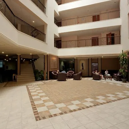 Hotell Elena And Wellness 4*