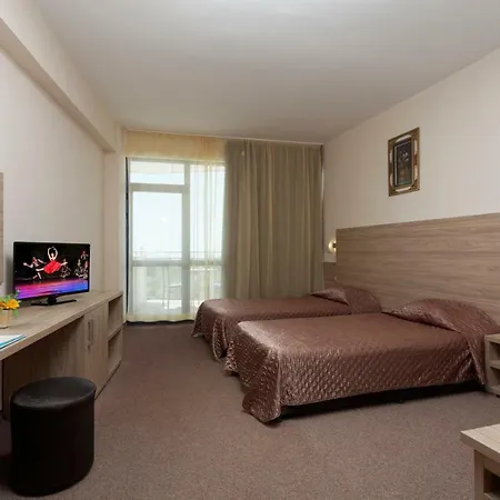 酒店 Elena And Wellness 4*