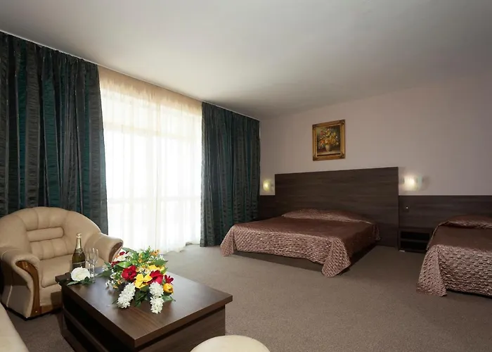 Elena And Wellness מלון 4*