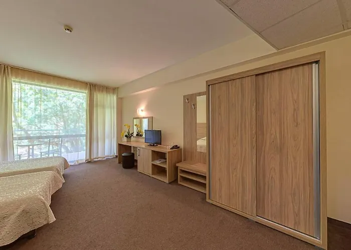 Elena And Wellness 4* גולדן סנדס