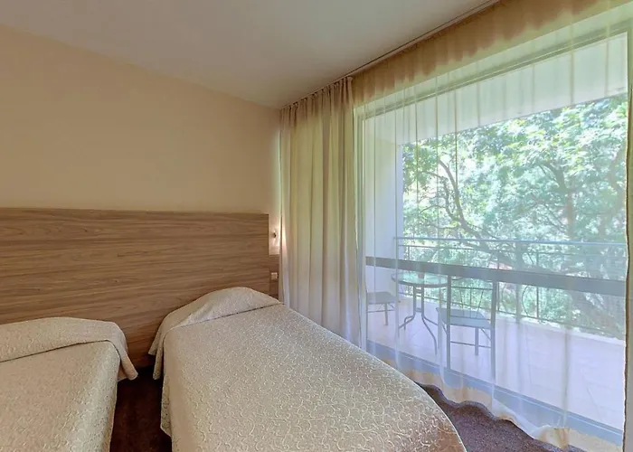 Hotel Elena And Wellness Golden Sands