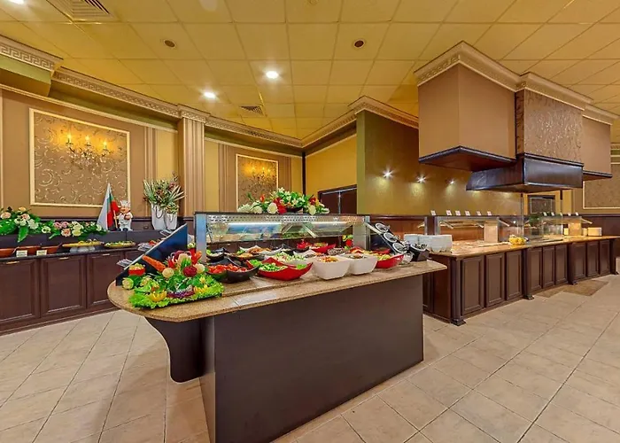 Hotel Elena And Wellness 4*